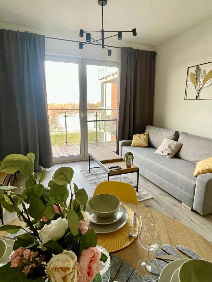 Apartments Sleep & Go Modlin Airport Nowy Dwor Mazowiecki Ngoại thất bức ảnh
